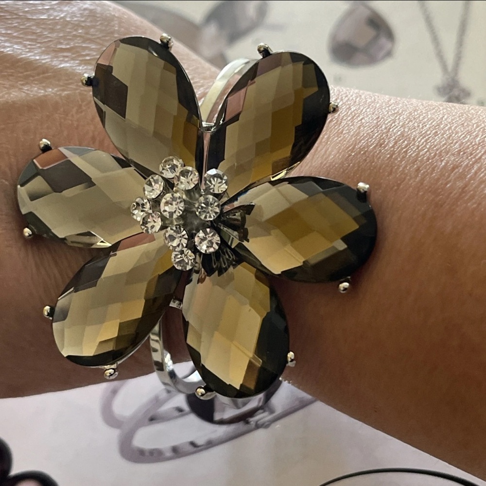 NWT Park Lane “Reflections” Genuine Swarovski Crystal Cuff Bracelet MSRP $224